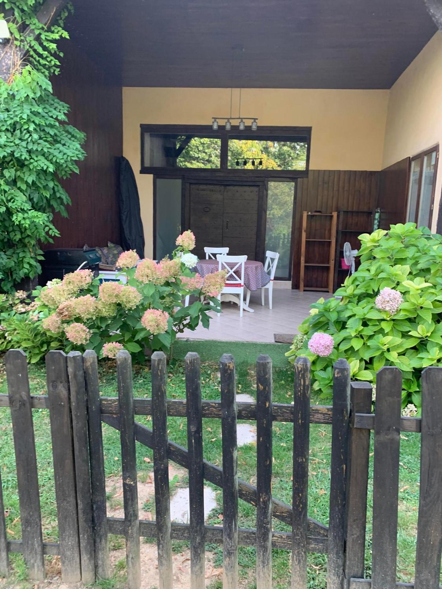 Les Hortensias Caumont-sur-Garonne 外观 照片